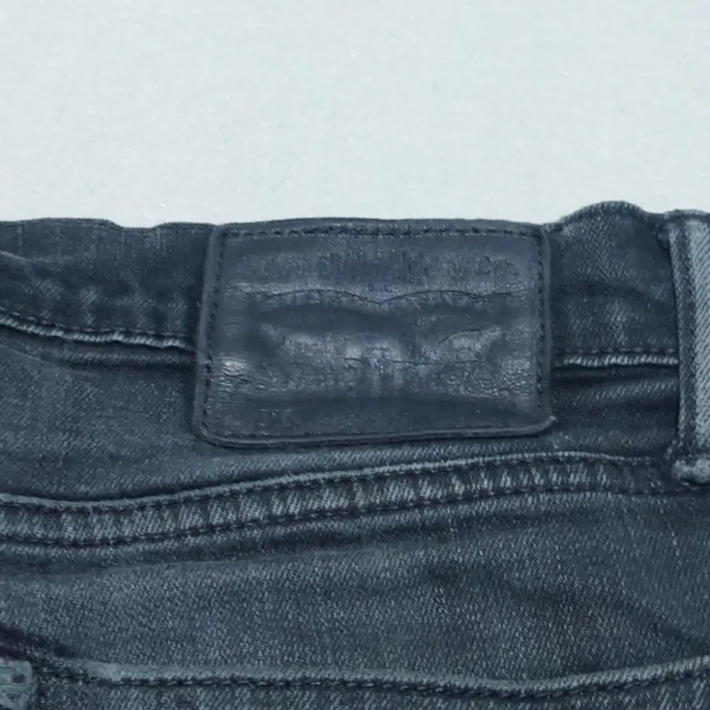 Levi's 510 Cut Off Raw Jean Shorts Summer Festival Holiday Men's W30 Black - Picture 3 of 7